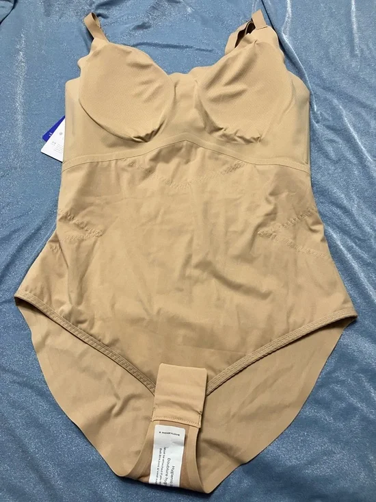 Honeylove Cami Bodysuit Sz 1X in Sand - Picture 8 of 10